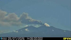 Scopri di più sull'articolo Aeroporto di Catania: voli in arrivo bloccati per cenere vulcanica