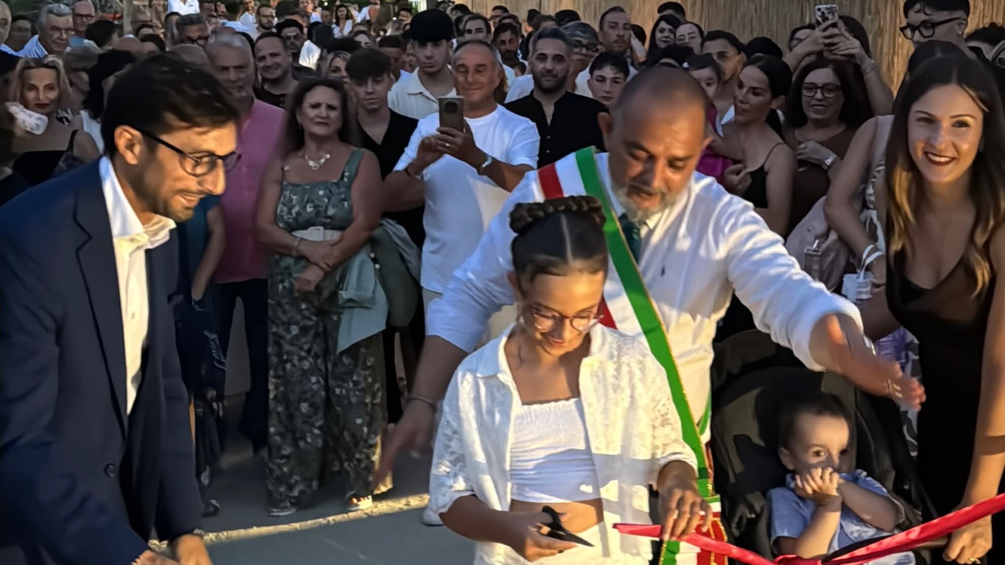 Al momento stai visualizzando Inaugurato il Solarium al Nodo Ammare: il sindaco Mallia presente all’evento