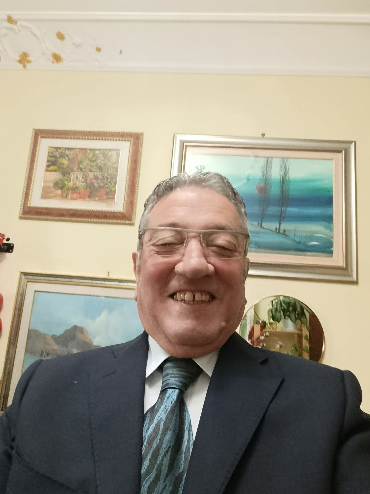 Al momento stai visualizzando Morello (DC) critica il sindaco di Olbia per il divieto di nutrire i randagi