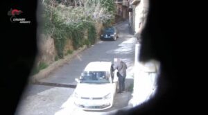 Scopri di più sull'articolo Agrigento – Blitz antidroga nell’Agrigentino: sgominata una rete di spaccio, 11 misure cautelari con l’operazione “Demetra”