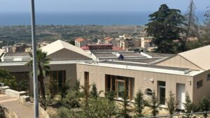 Scopri di più sull'articolo Agrigento – Villa del Sole, il silenzio delle istituzioni mentre il cantiere va avanti: esposto al CSM senza risposta e nuovi lavori per nascondere l’impatto della maxi costruzione