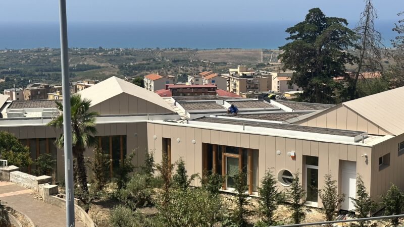 Al momento stai visualizzando Agrigento – Villa del Sole, il silenzio delle istituzioni mentre il cantiere va avanti: esposto al CSM senza risposta e nuovi lavori per nascondere l’impatto della maxi costruzione