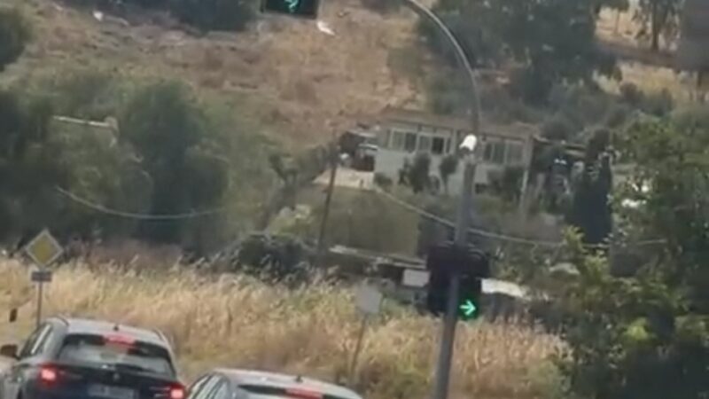 Al momento stai visualizzando Dal “semaforo verde” celebrato sui social al rischio sulle strade: Ad Agrigento la propaganda dura meno di 48 ore