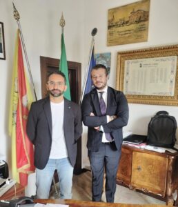 Scopri di più sull'articolo Agrigento – Favara, AVS contro il centrodestra: «Polemiche pretestuose sul cimitero. Preferiscono la propaganda alla coerenza»