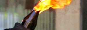 Scopri di più sull'articolo Agrigento – Licata, bottiglia con benzina lanciata dentro un bar: indagano i carabinieri