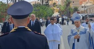 Scopri di più sull'articolo Il Santo Padre Leone XIV in visita a Lampedusa: un momento storico per l’isola