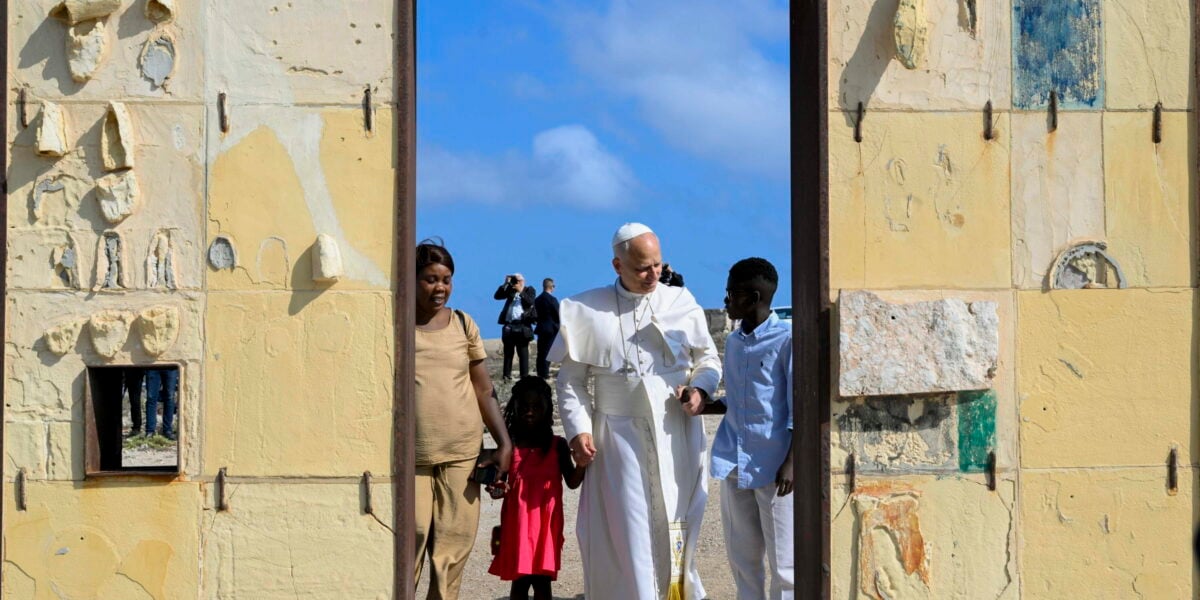Al momento stai visualizzando Papa Leone a Lampedusa: la giornata evidenzia l’urgenza di politiche comuni
