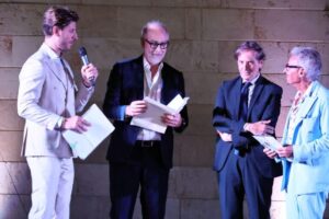 Scopri di più sull'articolo Agrigento – Realmonte, successo per la quinta edizione del Premio letterario “Scala dei Turchi – Dina Russiello”