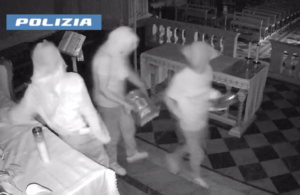 Scopri di più sull'articolo Agrigento – Rubano attrezzi da lavoro e oggetti sacri in una Chiesa: arrestata coppia