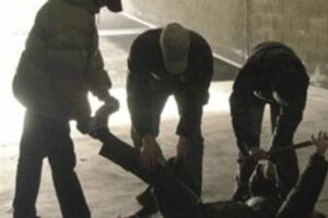 Scopri di più sull'articolo Agrigento – Scicli, pestaggio per un presunto debito da 24 mila euro: cinque arresti per tentata estorsione