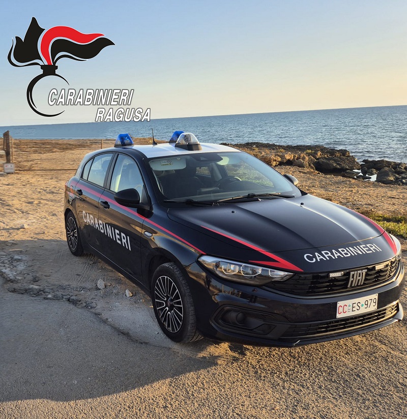 Al momento stai visualizzando Agrigento – Scoglitti, controlli dei Carabinieri: due denunce per droga e porto di coltello vietato