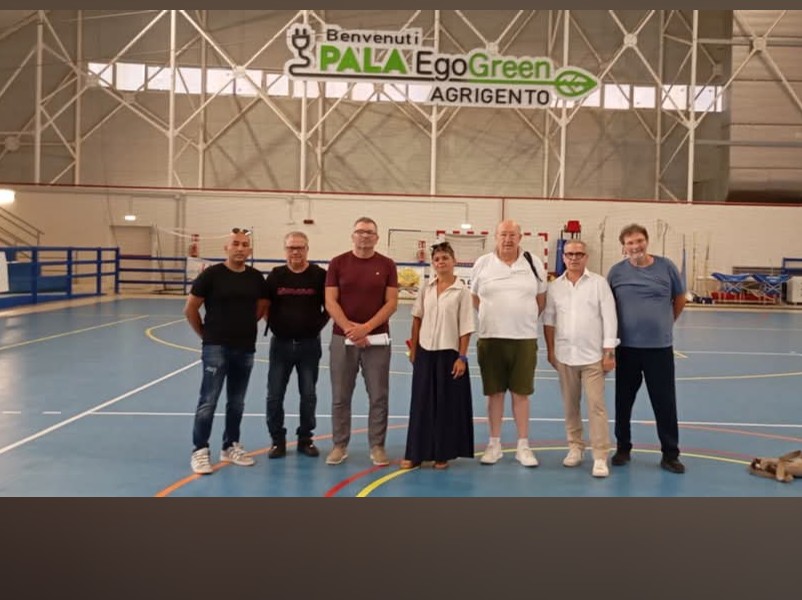 Al momento stai visualizzando Agrigento – Visita istituzionale dell’ assessore allo Sport Torregrossa al Pala EgoGreen