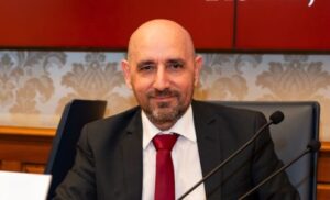 Scopri di più sull'articolo Agrigento – Canicattì, riapre il Teatro Odeon: Francesco Bellia è il Direttore Artistico