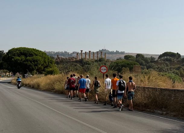 Al momento stai visualizzando Agrigento – Valle dei Templi, nessun percorso pedonale da Villaggio Peruzzo, Mosè e Villaseta
