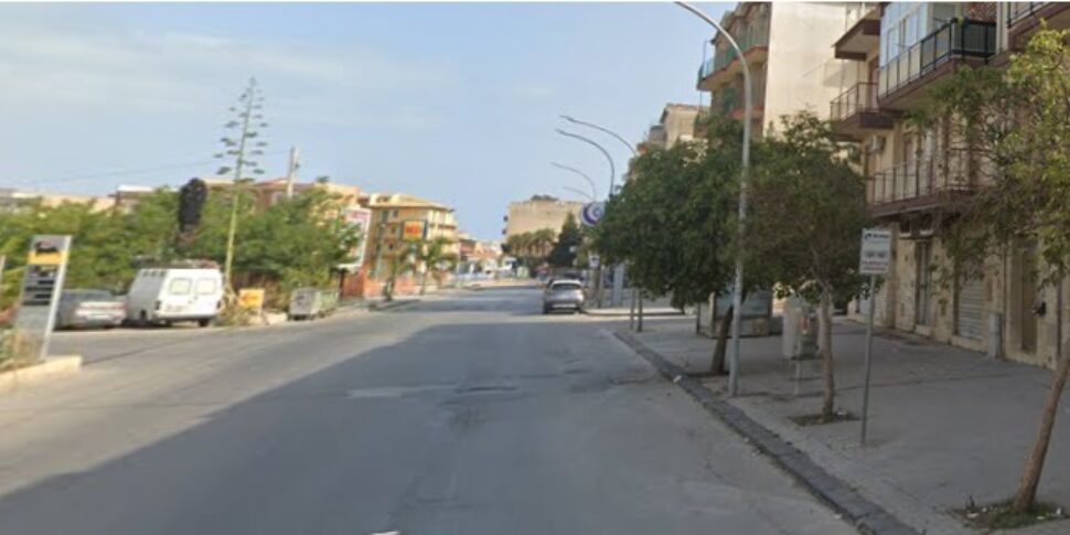 Al momento stai visualizzando Agrigento – Colto da malore sviene per strada e viene investito da un'auto