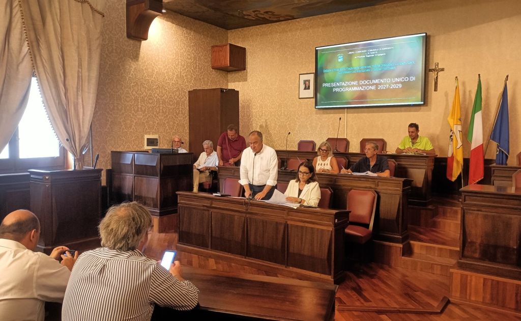 Al momento stai visualizzando Agrigento – Consiglio provinciale approva mozione su crisi idrica ed assestamento di bilancio