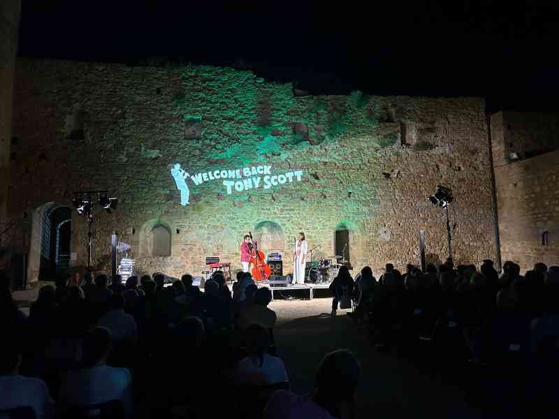 Scopri di più sull'articolo Agrigento – Salemi celebra il grande jazz con la XII edizione del "Welcome Back Tony Scott Jazz Festival"