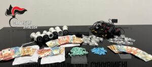 Scopri di più sull'articolo Agrigento – Smantellata piazza di spaccio e denunciate cinque persone