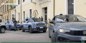 Scopri di più sull'articolo Agrigento – Blitz antidroga della polizia, perquisizioni in corso a Licata 
