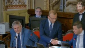 Scopri di più sull'articolo Agrigento – Luigi Salvaggio si insedia all’Ars al posto di Riccardo Gallo. Approvato il rendiconto dell’Assemblea