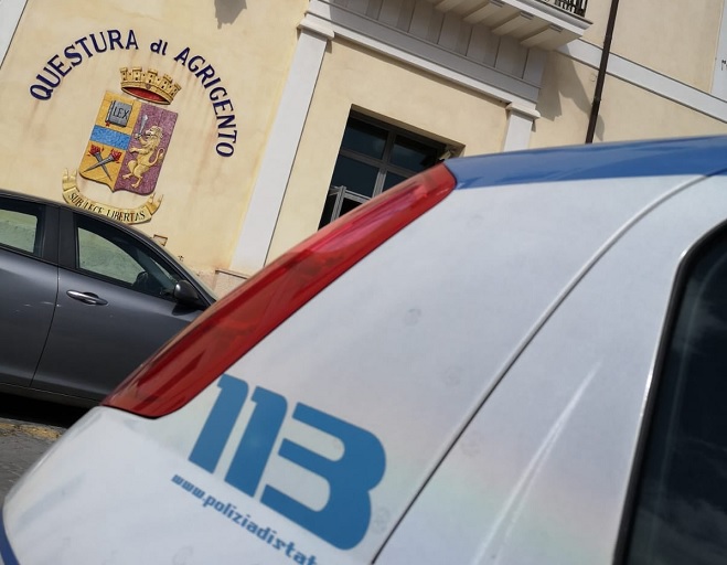 Al momento stai visualizzando Maxi blitz antidroga tra Agrigento, Catania e Alessandria: dieci perquisizioni e un arresto
