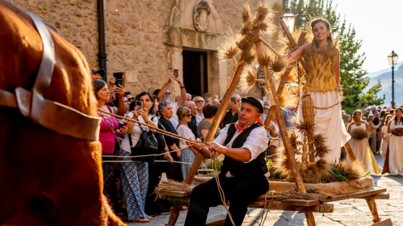 Al momento stai visualizzando Agrigento – Dall’1 al 9 agosto a Gangi torna la magia della Sagra della Spiga. Un ricco programma dedicato alla cultura rurale tra spettacoli, fede e memoria della civiltà contadina