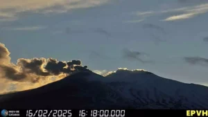 Scopri di più sull'articolo Voli regolari all’Aeroporto di Catania: ripristinate le normali attività dopo l’Etna