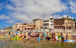Scopri di più sull'articolo Agrigento – Marina di Palma: escursione in kayak e sup, con pulizia del litorale