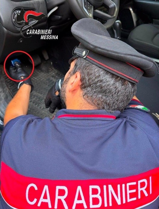 Al momento stai visualizzando Agrigento – Ruba auto e tenta la fuga, arrestato 24enne