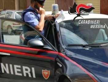 Al momento stai visualizzando Agrigento – Vìola divieto di avvicinamento e aggredisce l’ex compagna, arrestato