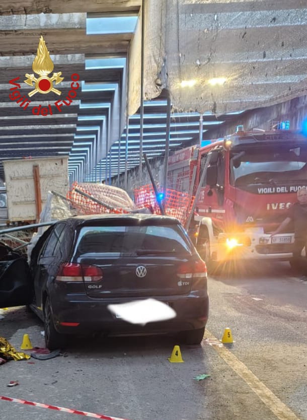 Al momento stai visualizzando Agrigento – Con l’auto sfonda recinzione cantiere e finisce contro un mezzo in sosta: morto 25enne