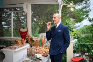 Al momento stai visualizzando Agrigento – Enzo Miccio sceglie il Relais Santa Croce all’Eremo per  l’anteprima delle collezioni Wedding 2027