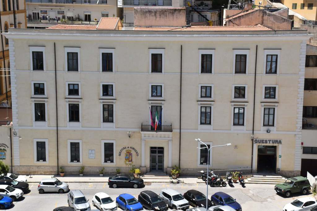 Al momento stai visualizzando Case in affitto a stranieri, controlli a tappeto della Questura di Agrigento 