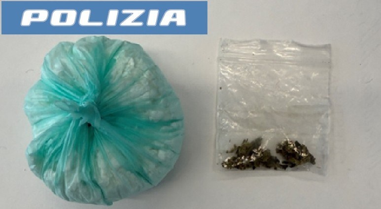 Al momento stai visualizzando Agrigento – Nasconde 71 grammi di cocaina negli slip, arrestato