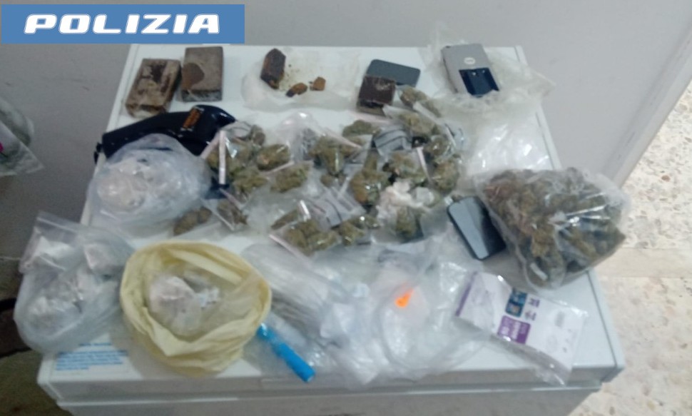 Al momento stai visualizzando Agrigento – In casa con la droga nel frigo: arrestata una coppia