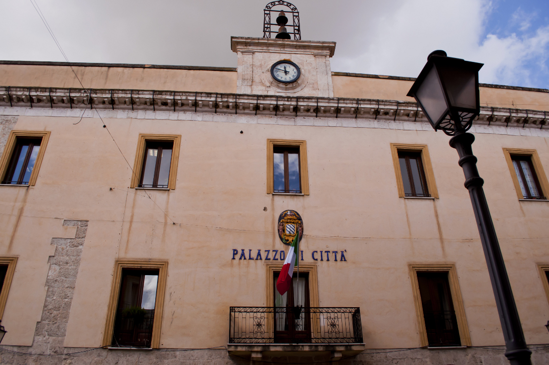 Al momento stai visualizzando Agrigento – Carta d’identità elettronica, azzerate le liste d’attesa a Raffadali