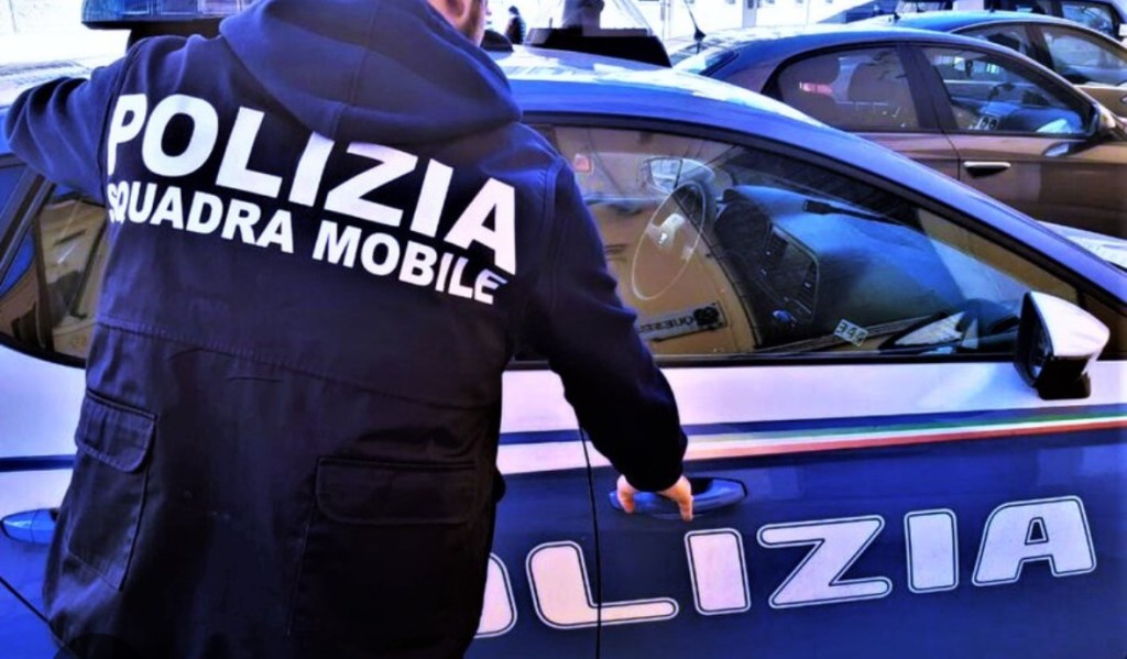 Al momento stai visualizzando Agrigento – Nascondeva in auto 16 chili di droga: arrestato