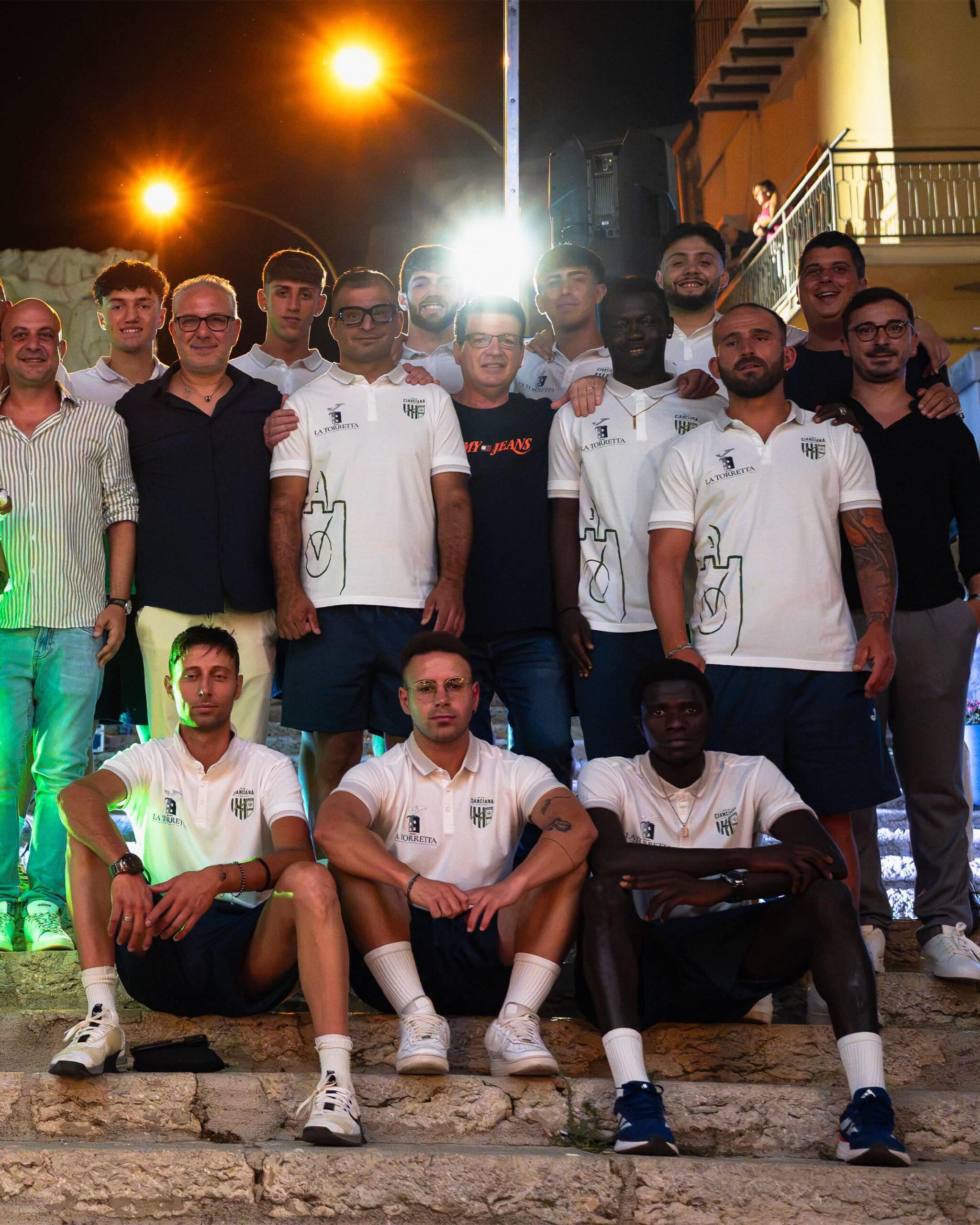 Al momento stai visualizzando Agrigento – Il Cianciana si presenta in piazza ed è stata una grande festa
