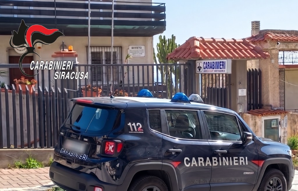 Al momento stai visualizzando Agrigento – Aggredisce e minaccia i genitori, arrestato 32enne