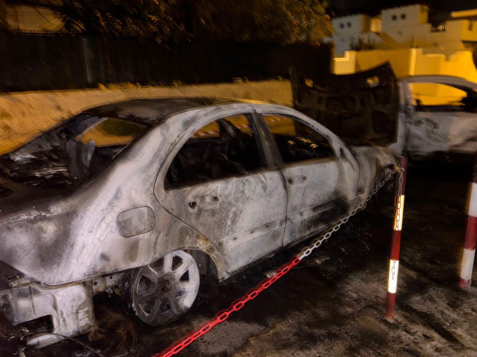 Al momento stai visualizzando Agrigento – Realmonte, a fuoco l’ auto dell’ assessore Sciarrone. Ancora da stabilire le cause. L’ intervento del sindaco Mallia