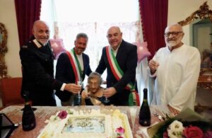 Scopri di più sull'articolo Agrigento – Comitini festeggia i 100 anni della signora Giuseppina Ceraulo
