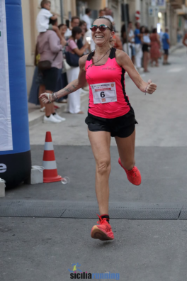 Al momento stai visualizzando Agrigento – ATLETICA: È UNA PRO SPORT RAVANUSA DA PODIO: TRIONFO ALLA CORRI ARAGONA