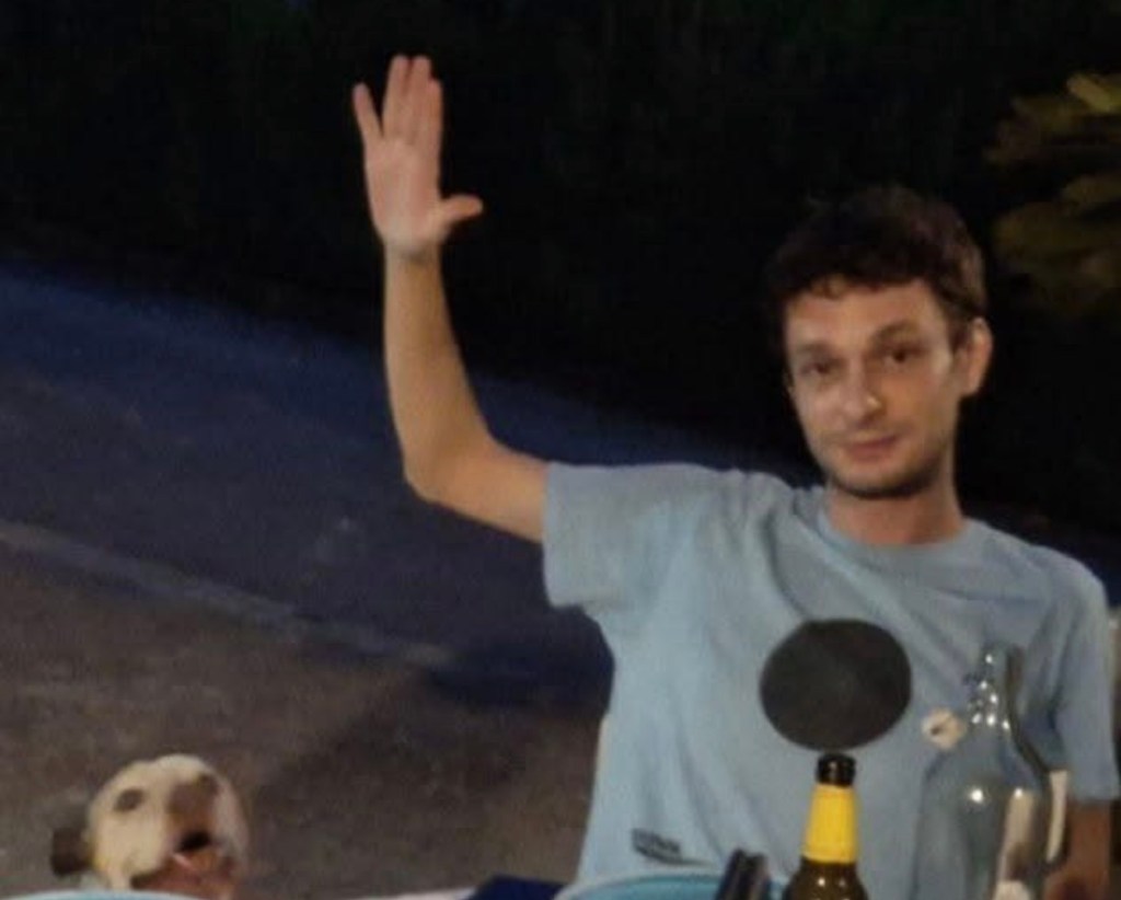 Al momento stai visualizzando Agrigento – Morte Cristiano Giamporcaro, la famiglia: “Grazie a tutti per la vicinanza”