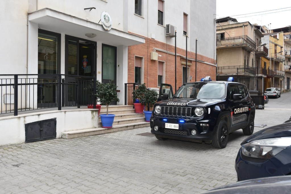 Al momento stai visualizzando Agrigento – Truffa del finto carabiniere, ladro incastrato dalla vittima e dal genero