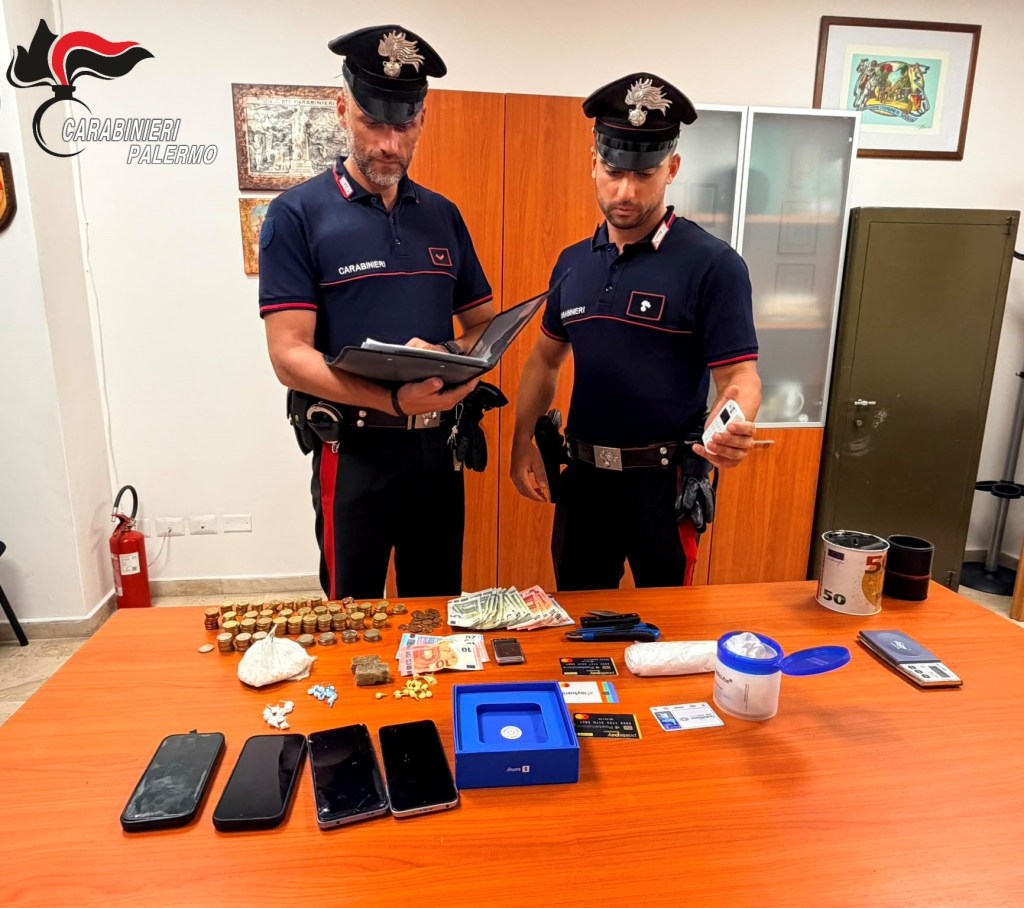 Al momento stai visualizzando Agrigento – Con la droga pronta per lo spaccio: arrestati marito e moglie