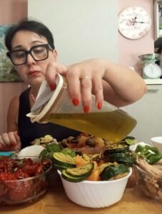 Al momento stai visualizzando Agrigento – Il cibo di Rubik: quando la cucina tradizionale e la memoria diventano àncora di salvezza