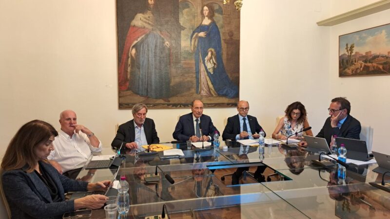 Al momento stai visualizzando Agrigento – Collegamenti marittimi con le Isole minori, la Regione Siciliana ha approvato il piano finanziario. Renato Schifani e Alessandro Aricò: “Diamo concretezza agli impegni presi”