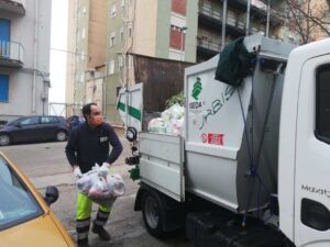Scopri di più sull'articolo Agrigento – Impianti di conferimento chiusi fino al 24 agosto, a Ravanusa la raccolta porta a porta non si ferma