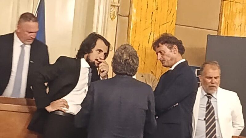 Al momento stai visualizzando Agrigento – TARI, Di Rosa smonta la linea di Sodano: «Il cambiamento era aumentare le tasse? E l’accordo con il centrodestra per far passare tutto in silenzio?»