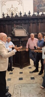 Al momento stai visualizzando Agrigento – Naro, il vescovo di Savona-Noli mons. Calogero Marino in visita alle bellezze barocche della città